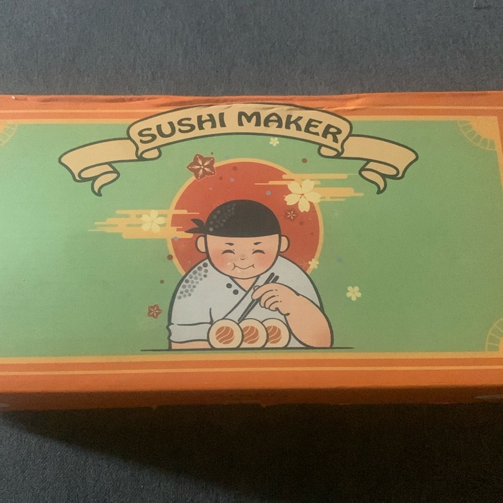 Sushi maker